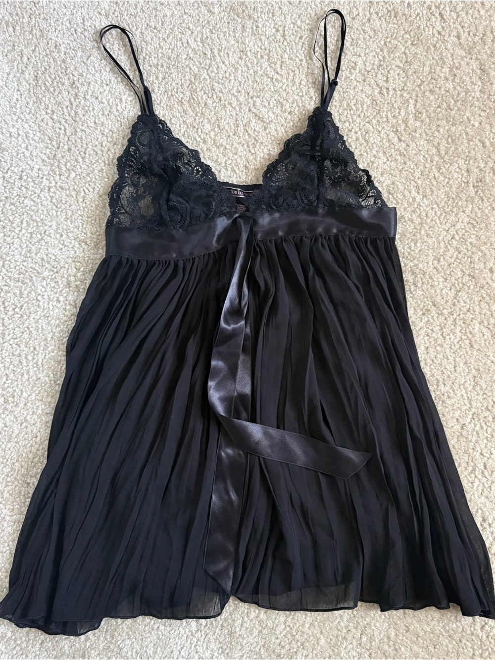 Victoria's Secret Black Lace & Satin Babydoll Chemise